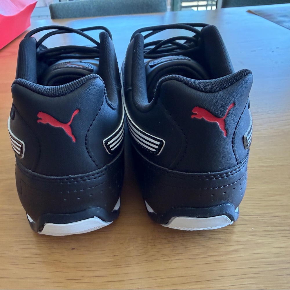 Puma Men’s Redon Bungee Black & White Slip-On Sneakers - Picture 6 of 10